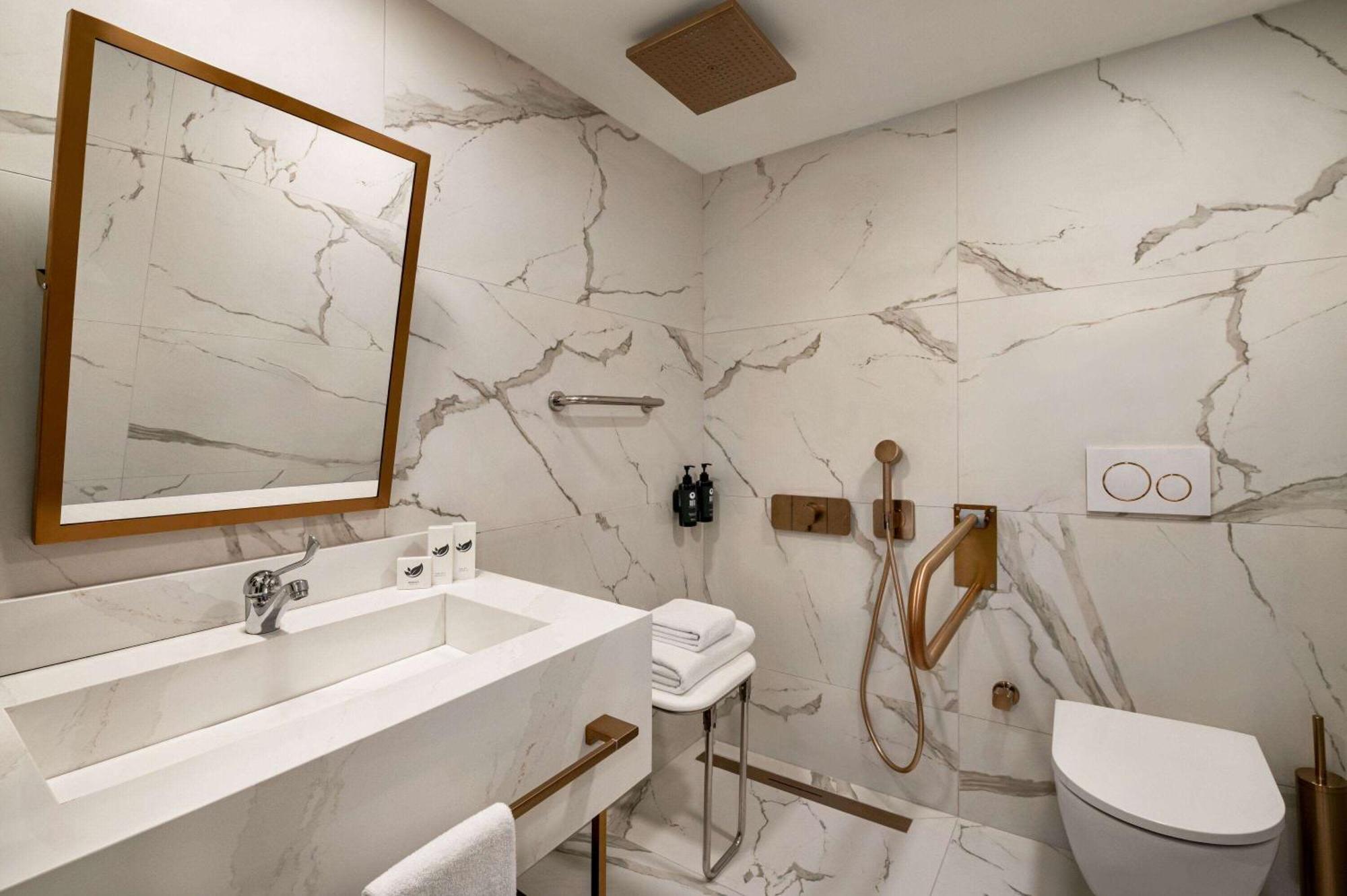 Boreas Hotel, Trademark Collection By Wyndham Hotel 4*