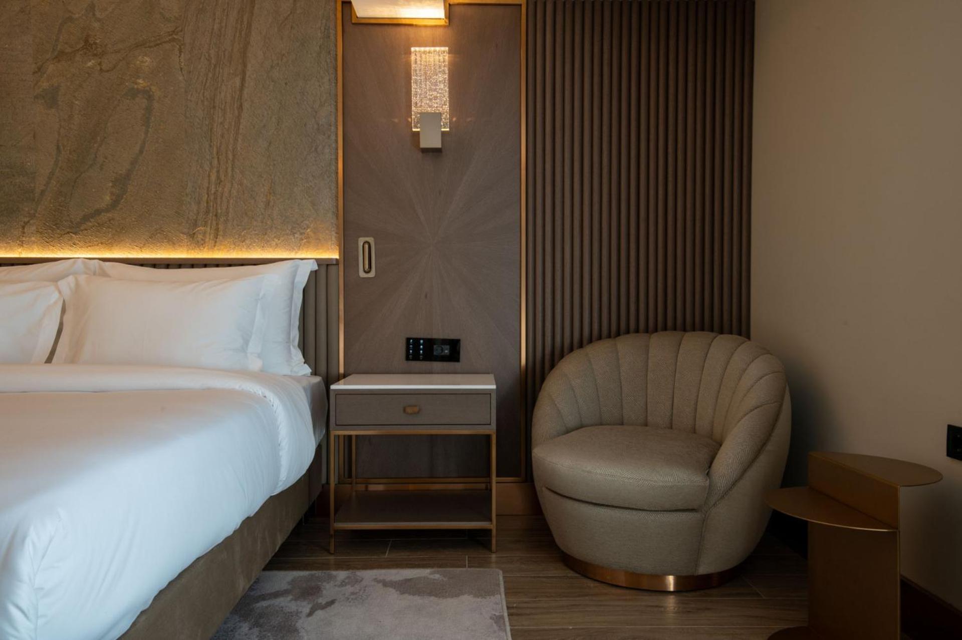 Boreas Hotel, Trademark Collection By Wyndham Hotel 4*